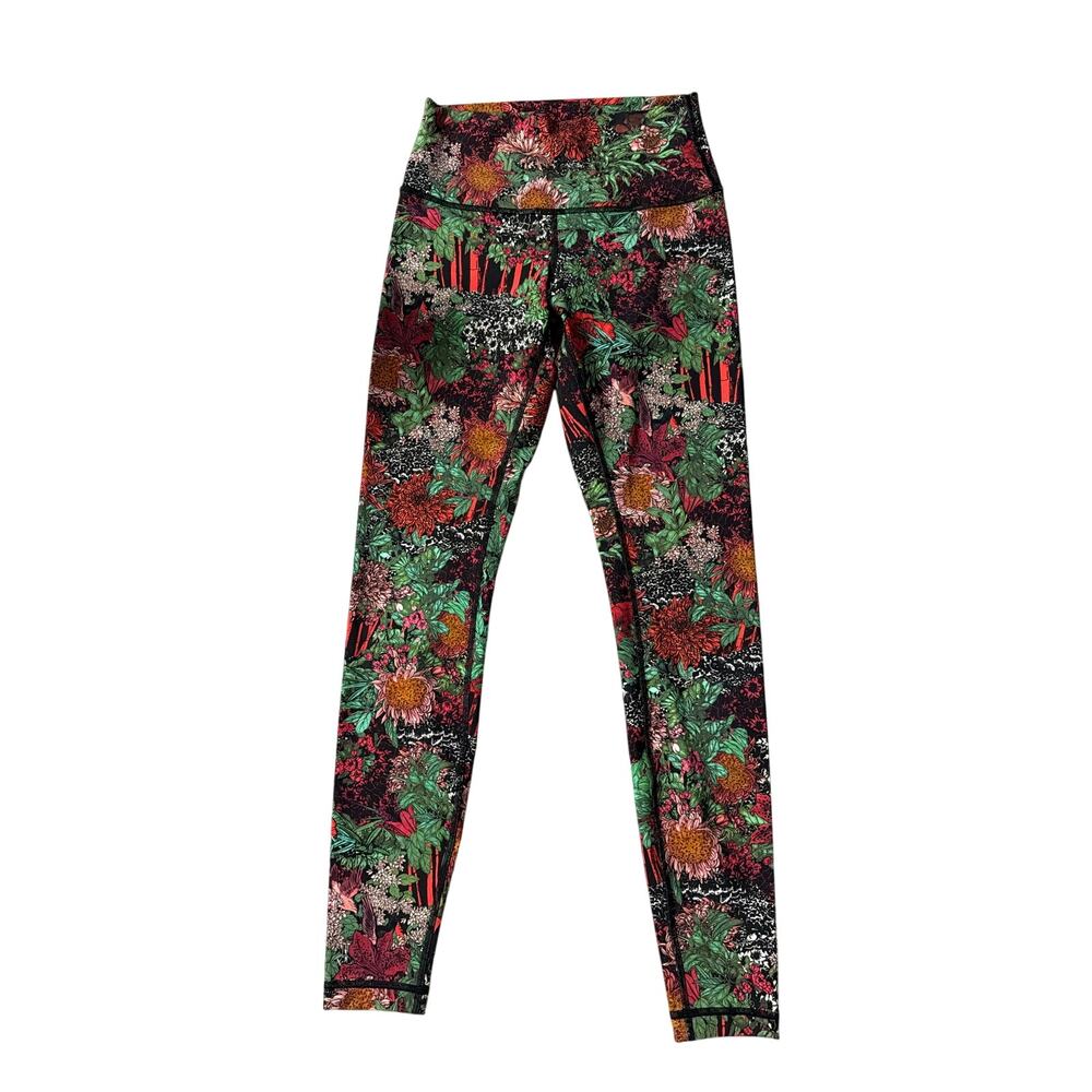 Women’s Lululemon floral leggings